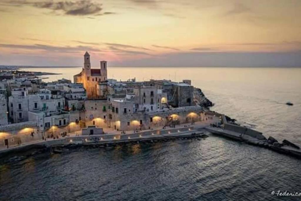 Onda Mare Villa Джовинацо Екстериор снимка